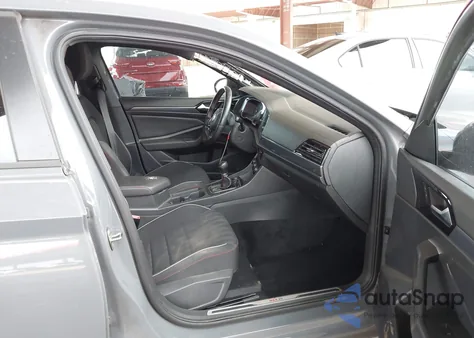 2019 Volkswagen Jetta Gli 2.0T 35Th Anniversary Edition/2.0T Autobahn/2.0T S from USA, damaged, VIN 3VW5T7BU9KM211894